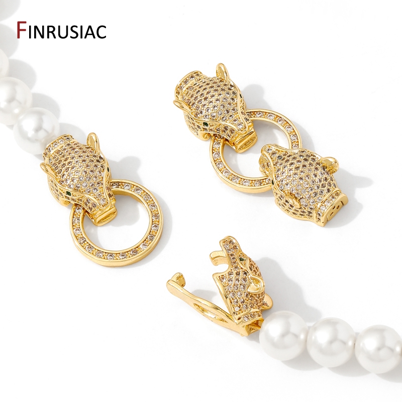 Chiusure a testa di leopardo i - Pearl Necklace recensione e prezzo