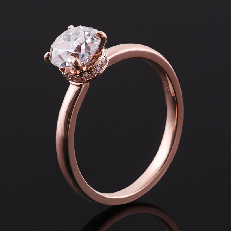 Anello solitario Halo in argen - Moissanite Ring recensione e prezzo