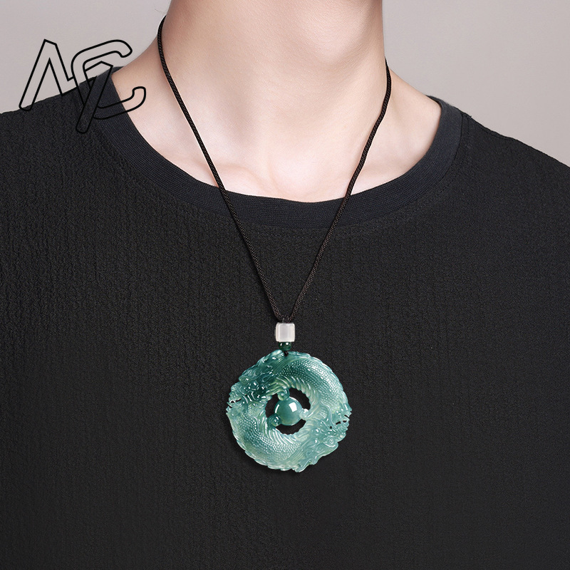 Collana con Pendente in Giada  - Jewelry & Watches Vitopoulos Reviews recensione e prezzo