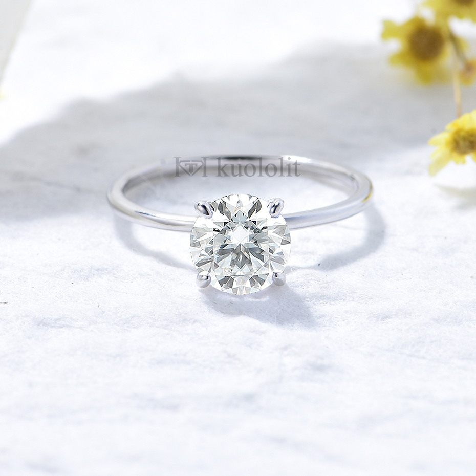 Anello di fidanzamento e matri - Moissanite Ring recensione e prezzo