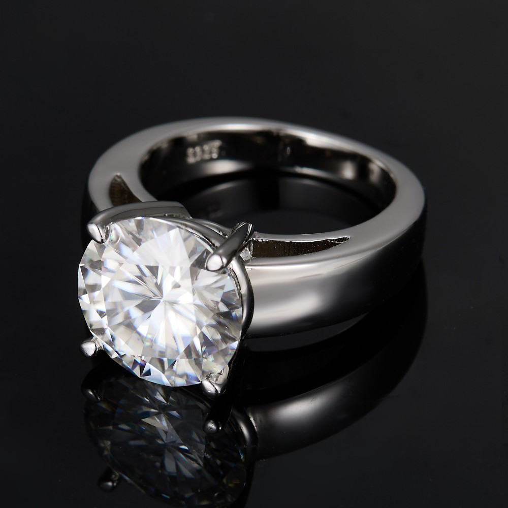 Anelli da donna con diamanti M - Moissanite Ring recensione e prezzo